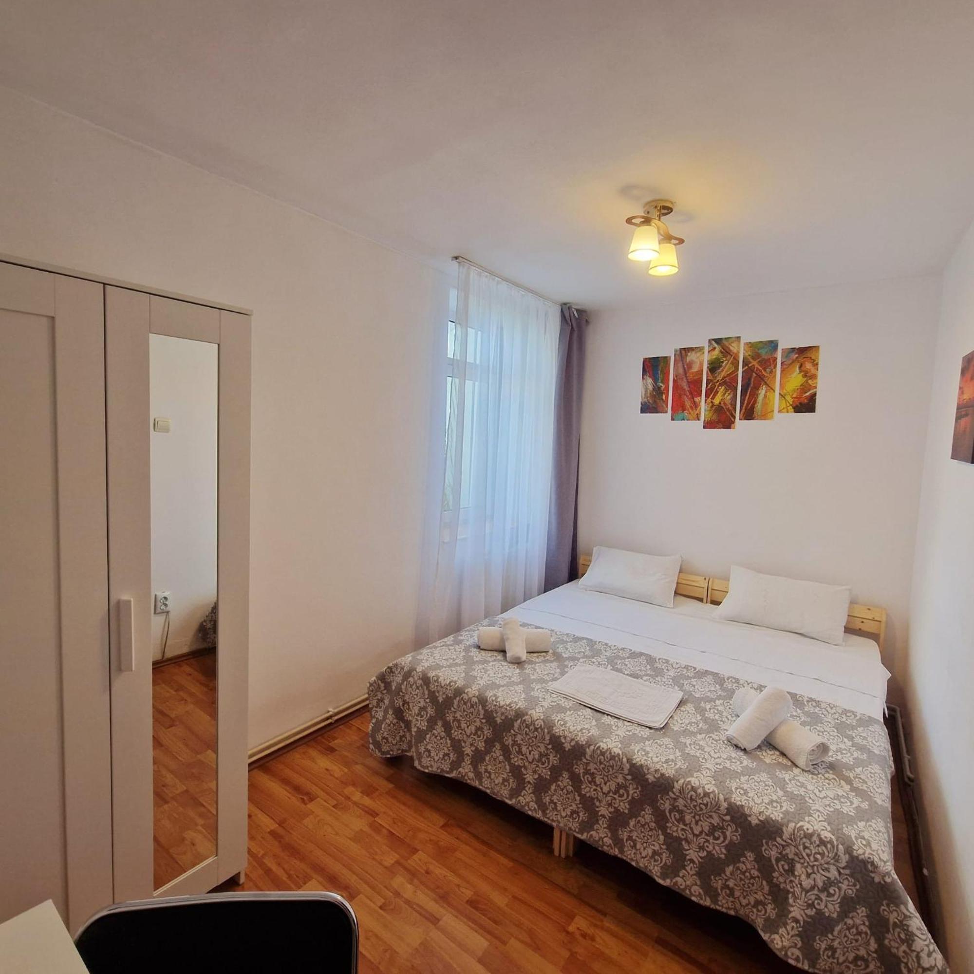 Stephanie Apartment-Centru Civic Brașov Exterior foto